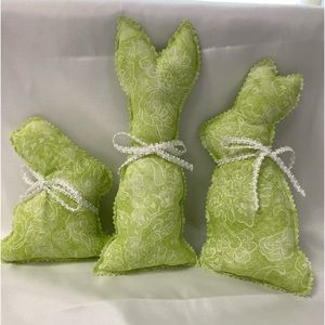 Easter Bunnies Set